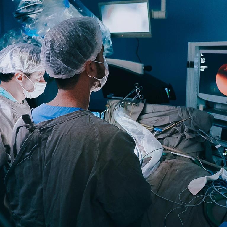 dr. marcio rassi procedimento cirúrgico de alta complexidade inédito
